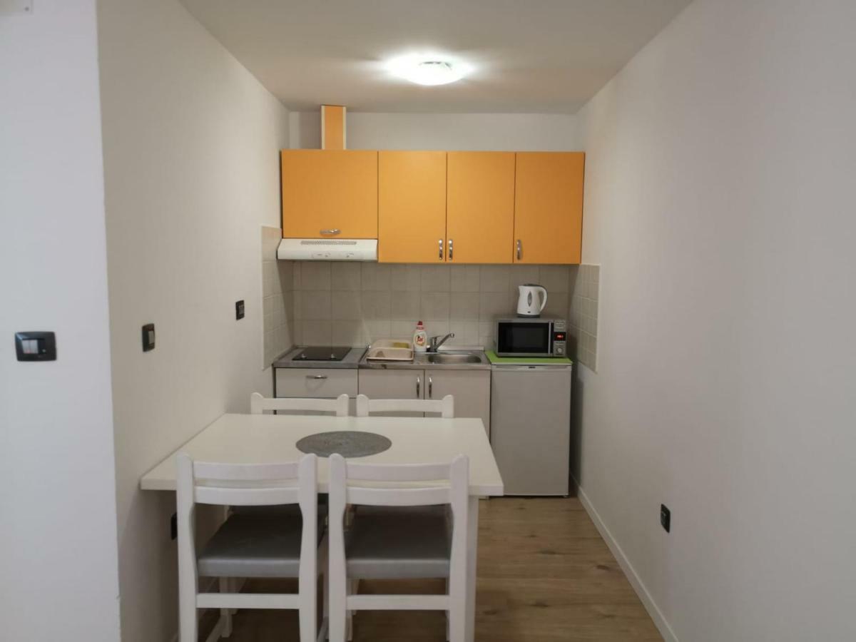 Apartment Asja Old City Center Пула Екстер'єр фото